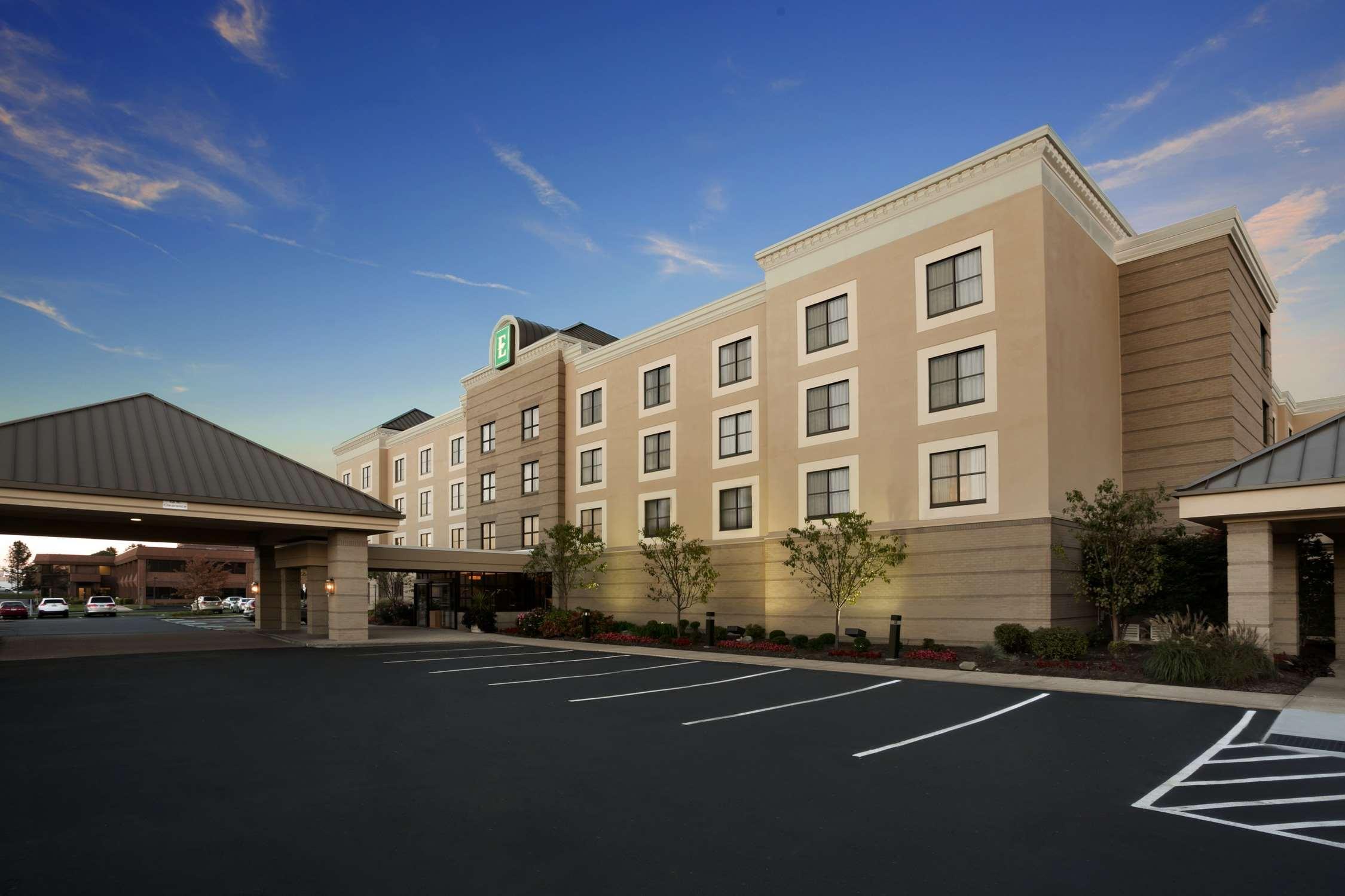 Embassy Suites Cleveland - Beachwood Exterior foto