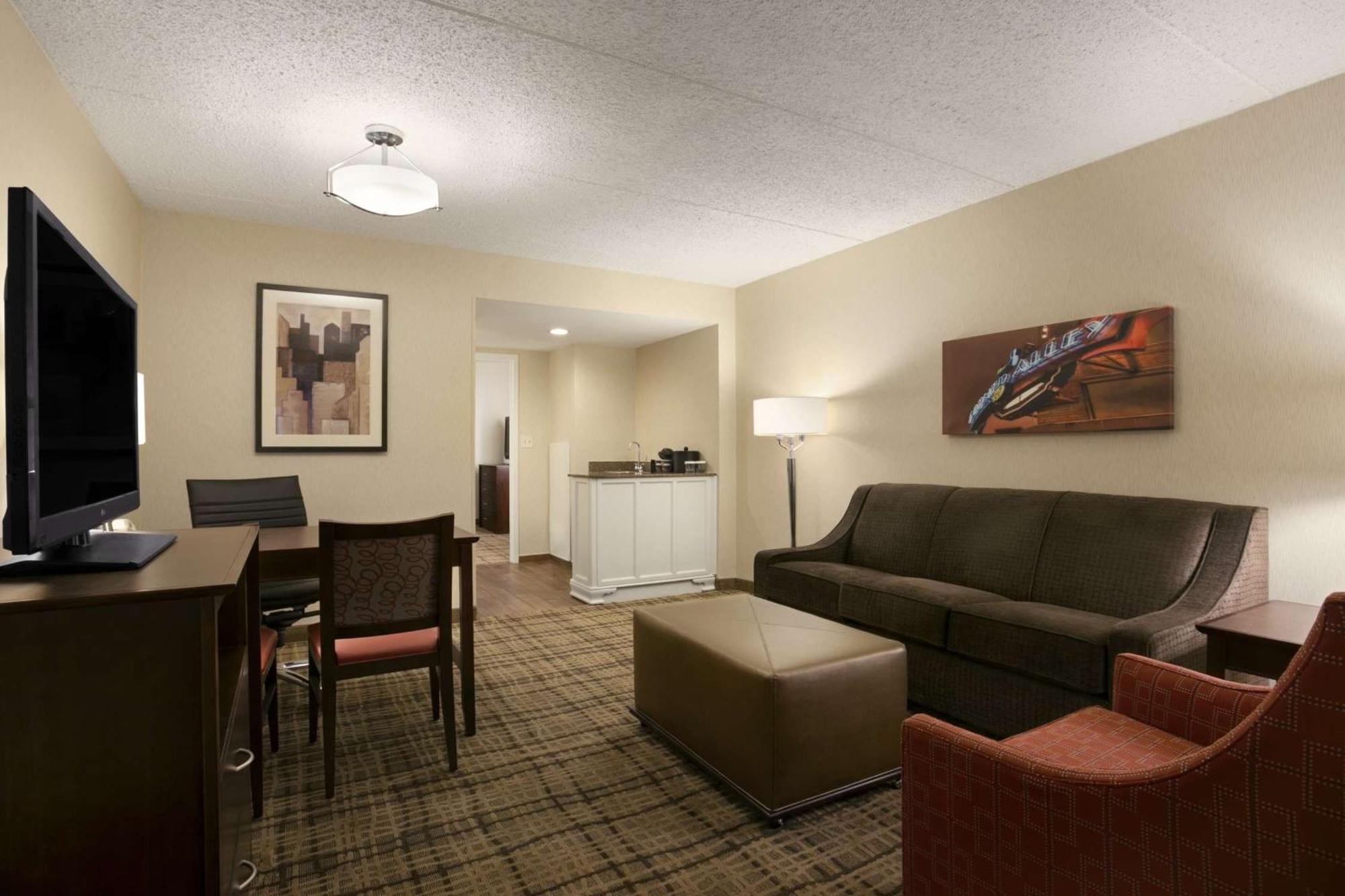 Embassy Suites Cleveland - Beachwood Exterior foto